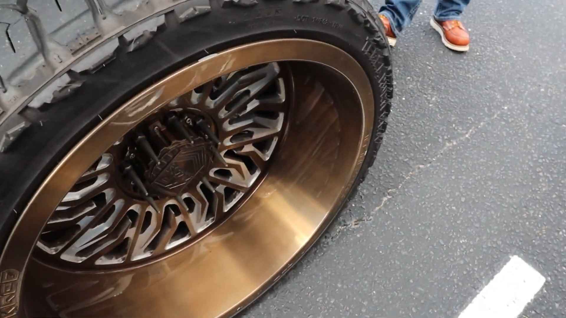  700HP1300ft-lbs torque ALUMIDUTY does ROLLING BURNOUTS !!! https://dieselegrdelete.com